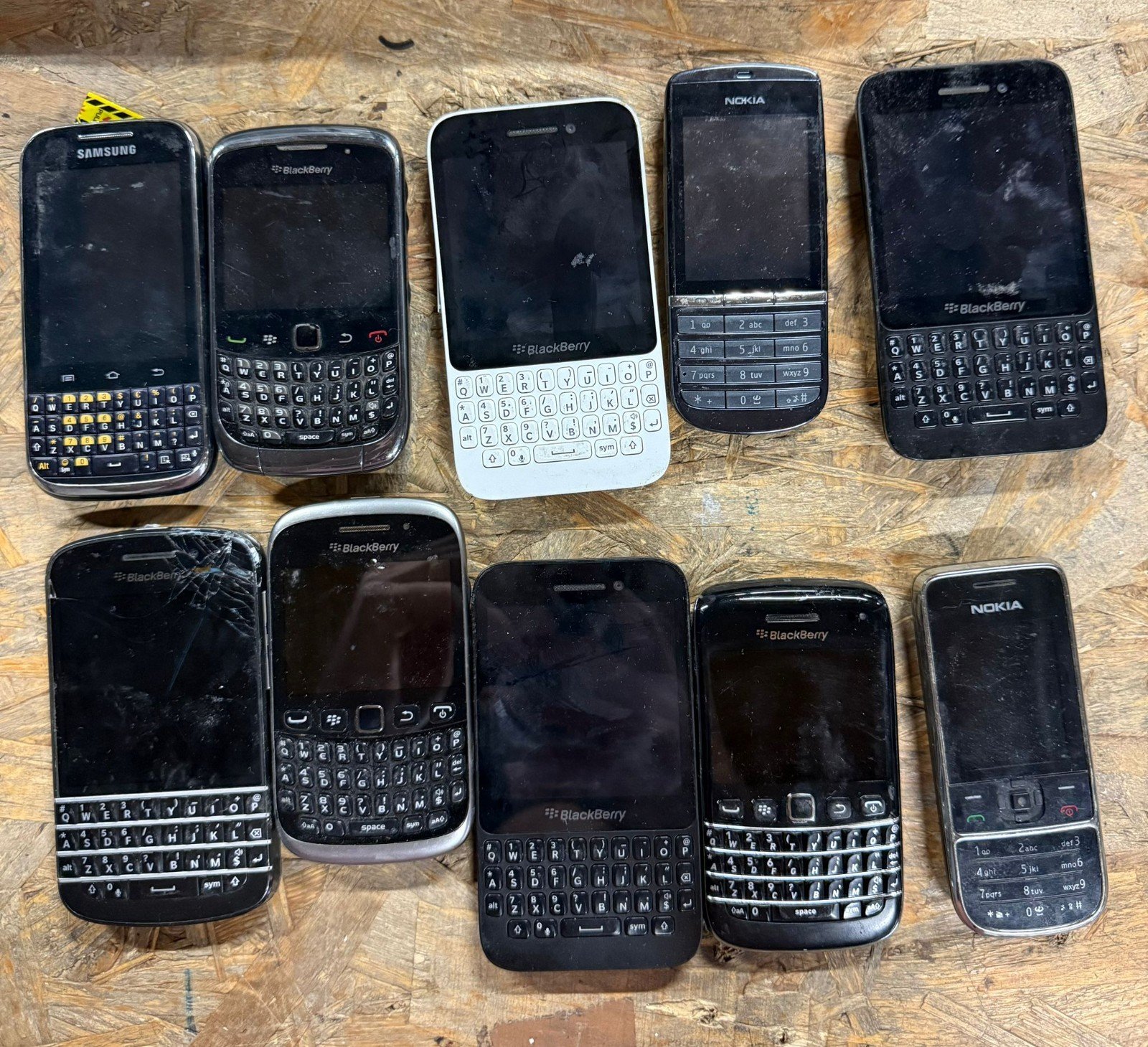 LOTTO  10 SMARTPHONE BLACKBERRY SAMSUNG NOKIA USATO
