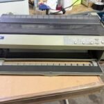 STAMPANTE AD AGHI EPSON FX-2190 PER PARTI DI RICAMBIO-Condizione: Per parti di ricambio o non funzionante